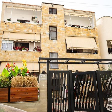 Vila Zhiti Durrës 외부 사진