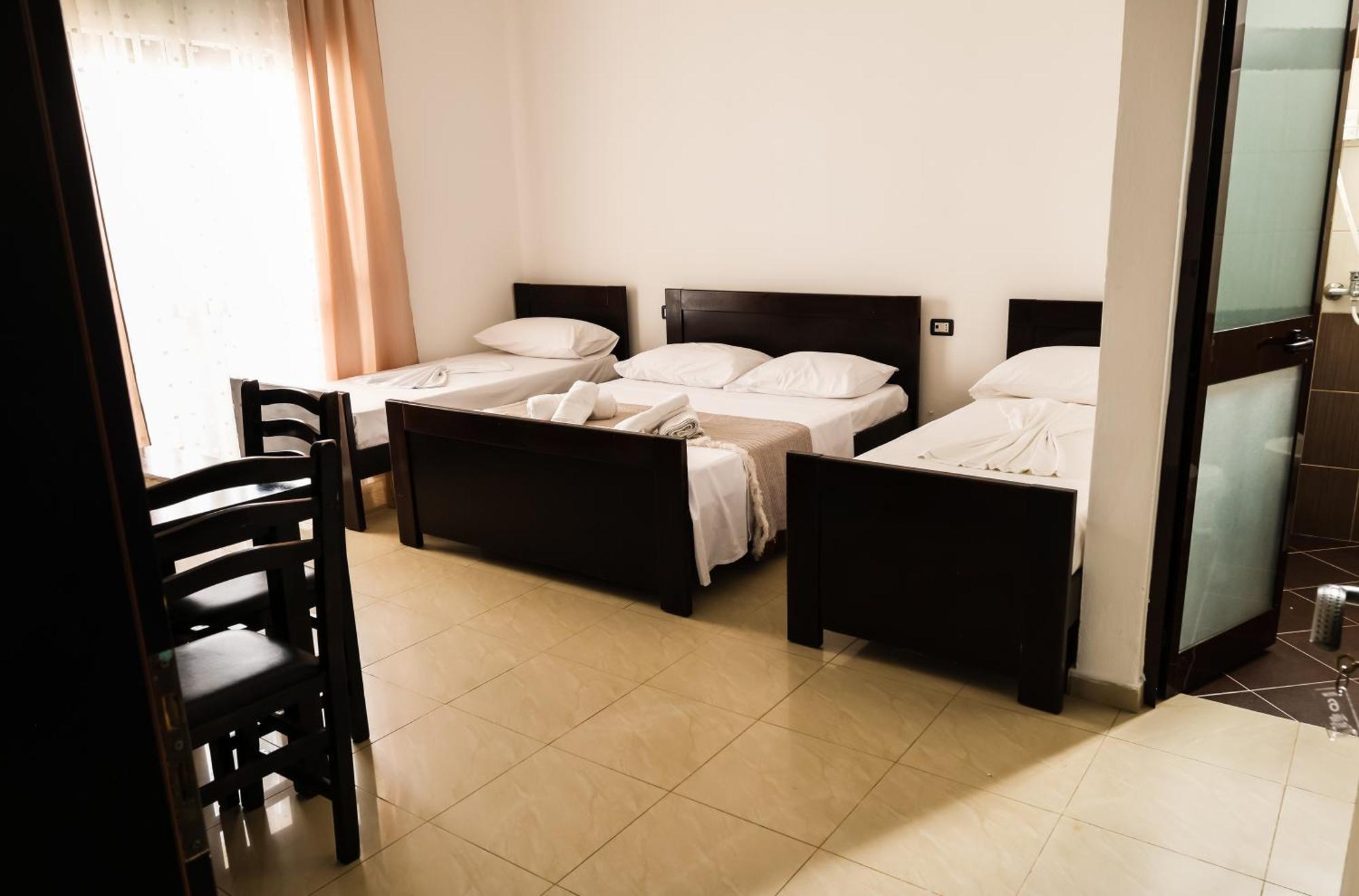 Vila Zhiti Durrës 외부 사진